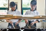 厨房里的科学魔法：当烹饪遇上黑科技